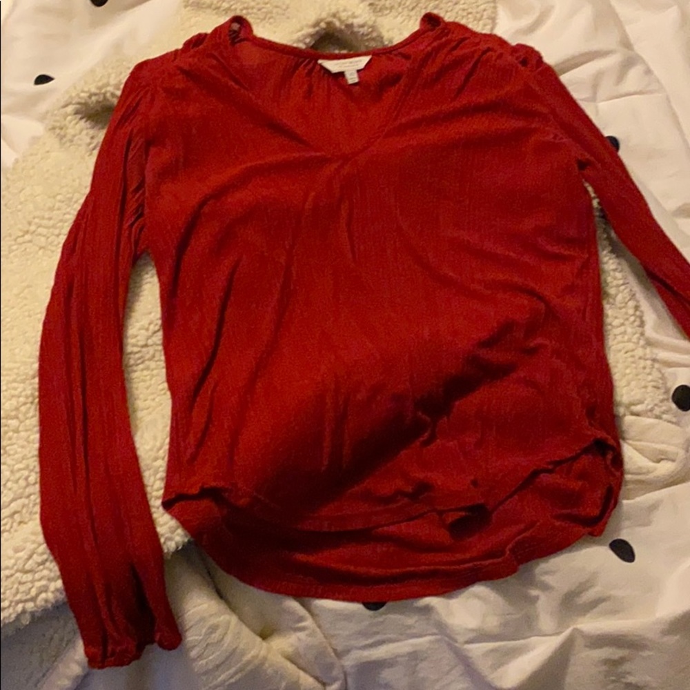 V neck shirt